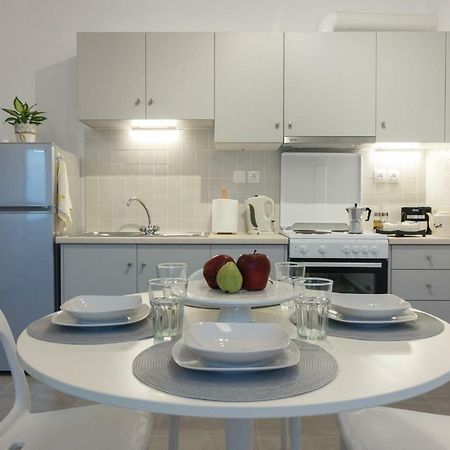 Infinity Apartment Leonidio Bagian luar foto