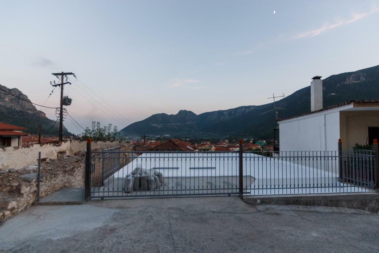 Infinity Apartment Leonidio Bagian luar foto
